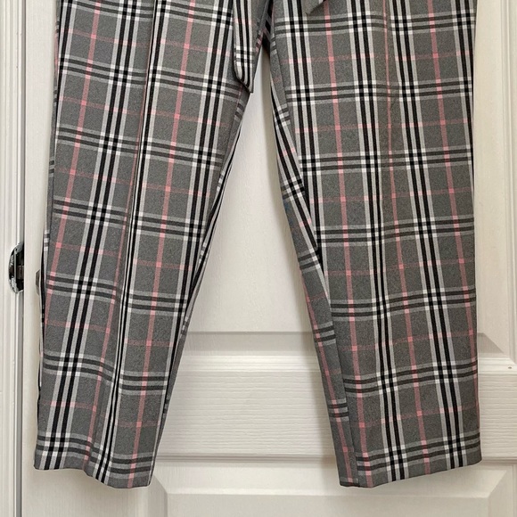 BELTED, PULL ON, ELASTIC BACK WAIST, STRAIGHT LEG, PAPER BAG PANTS. LIKE NEW! - Picture 5 of 13